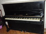 Продам б/у пианино Украина,  Чернигов,  черного цвета,  расстроенное
